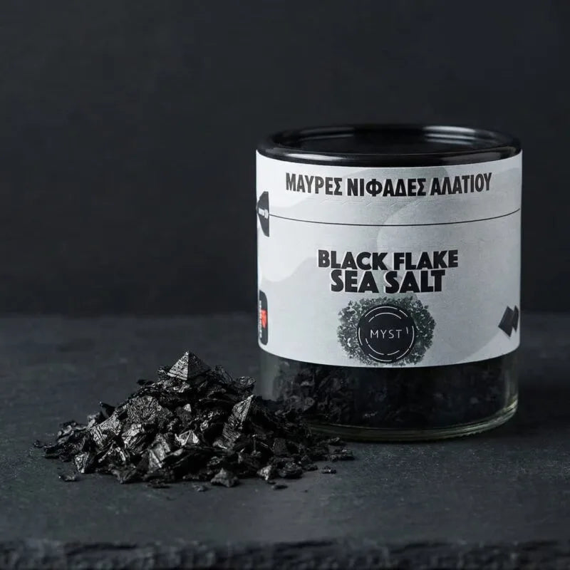 Svarta pyramidformade havssaltflingor - Aktivt kol